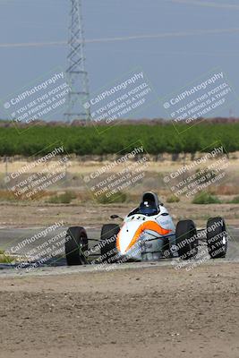 media/Apr-30-2022-CalClub SCCA (Sat) [[98b58ad398]]/Group 3/Race (Grapevine)/